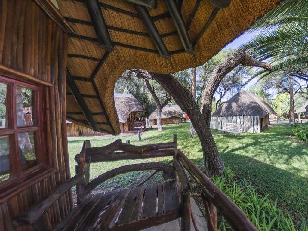 Ombinda Country Lodge Outjo Værelse billede