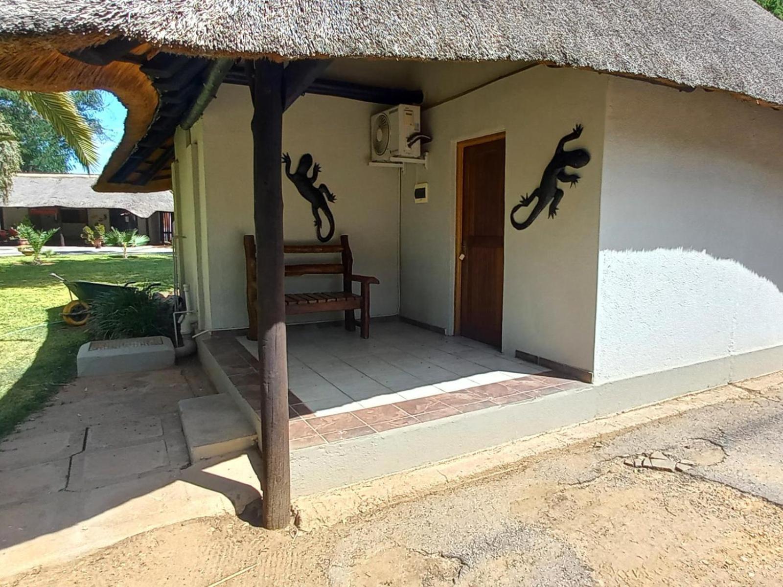 Ombinda Country Lodge Outjo Værelse billede