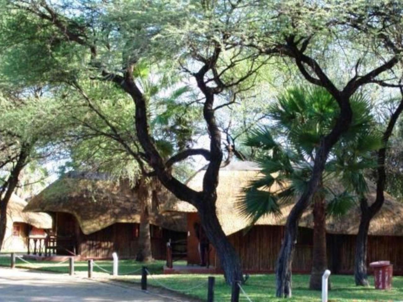 Ombinda Country Lodge Outjo Eksteriør billede