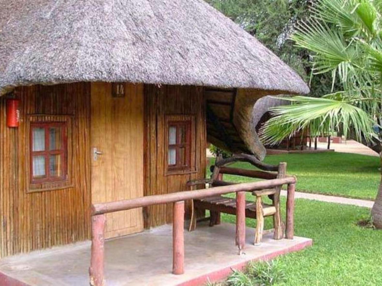 Ombinda Country Lodge Outjo Eksteriør billede